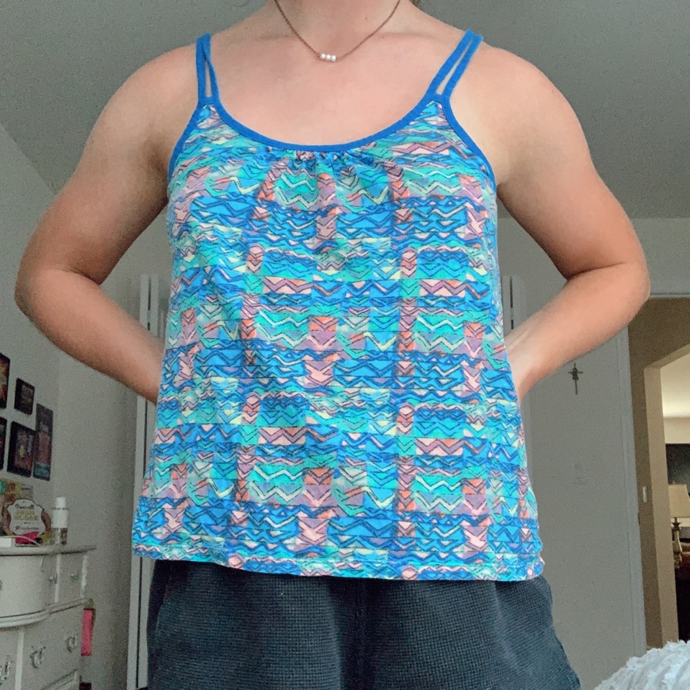 Colorful tee